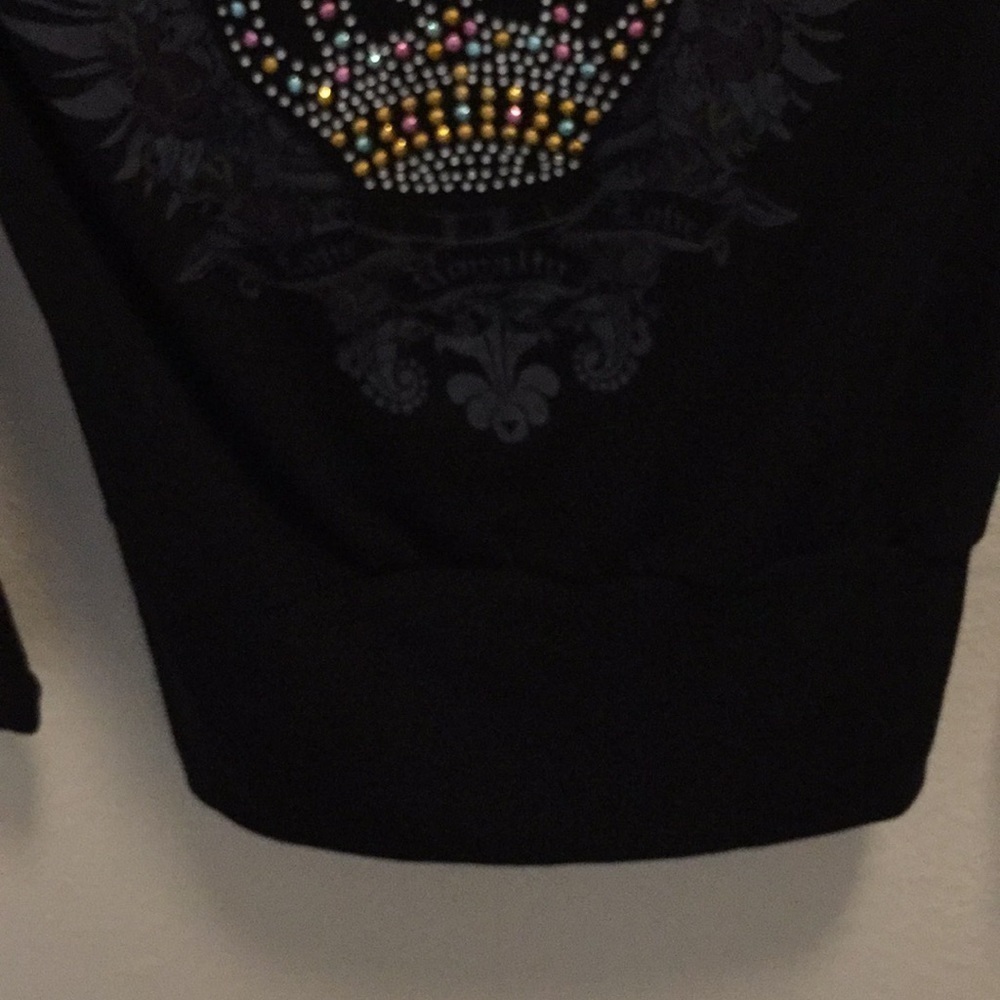 Beautiful hooded embellished crown long sleeve tee - Picture 7 of 7